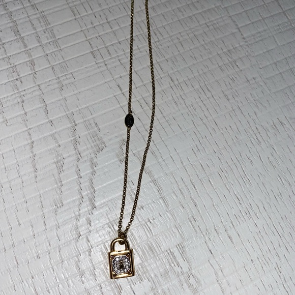 Juicy Couture Lock and Key Gold Necklace - Picture 4 of 7